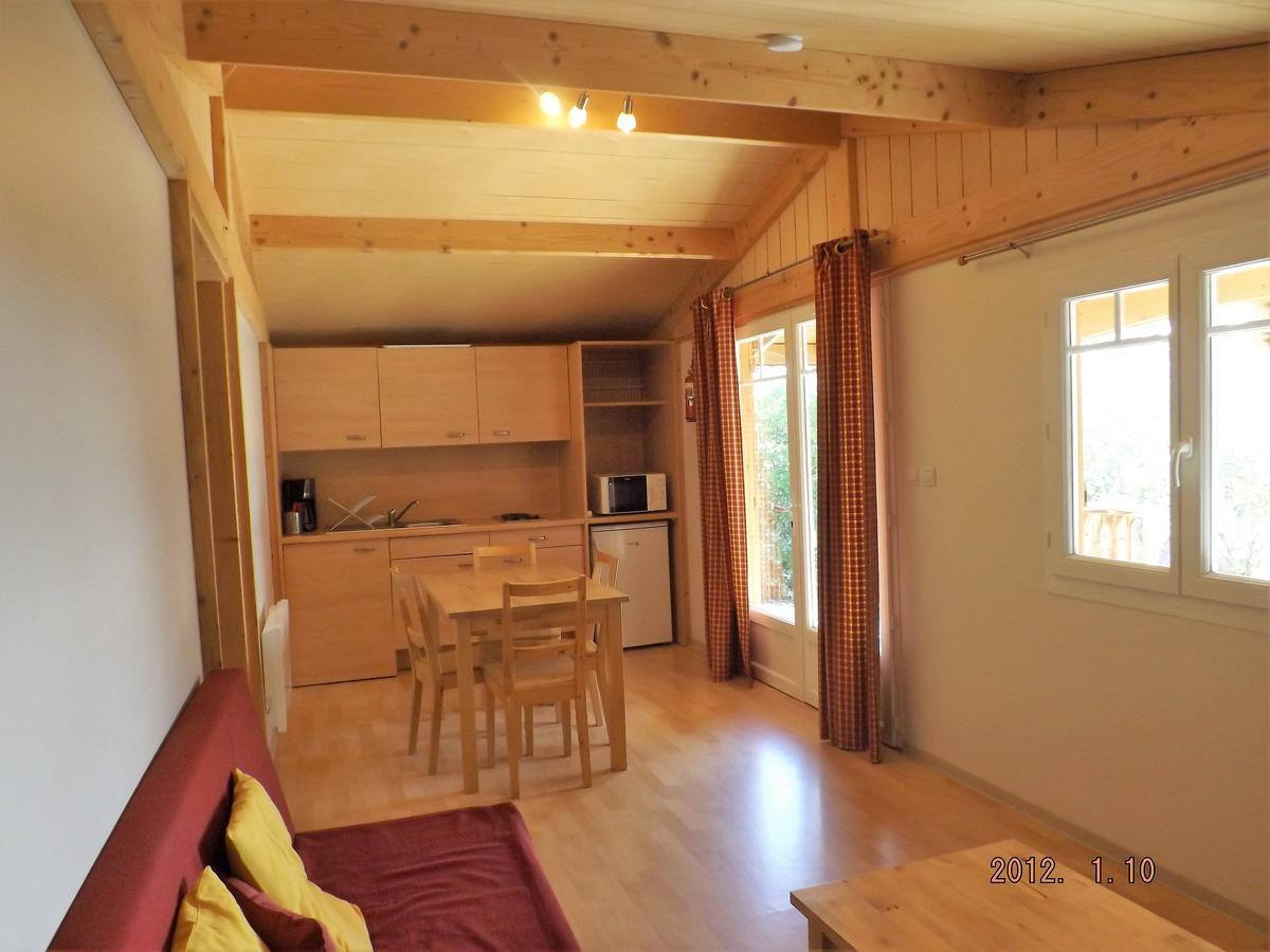 Les Chalets Du Relais D'Aguilar Tuchan Eksteriør billede